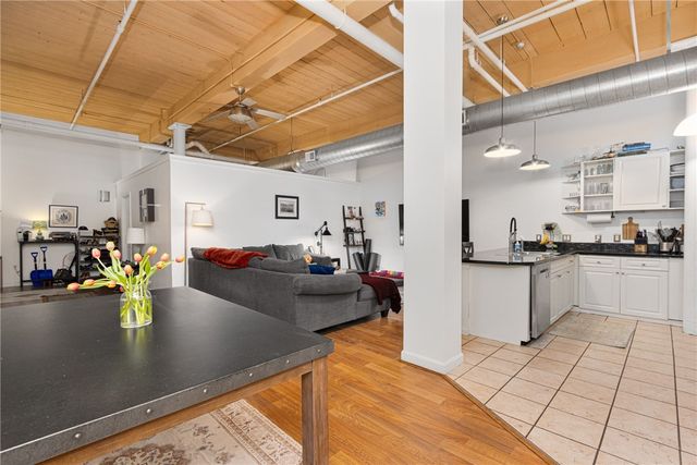 1117 Douglas Avenue 103, North Providence, RI 02904