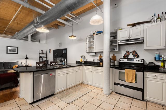1117 Douglas Avenue 103, North Providence, RI 02904
