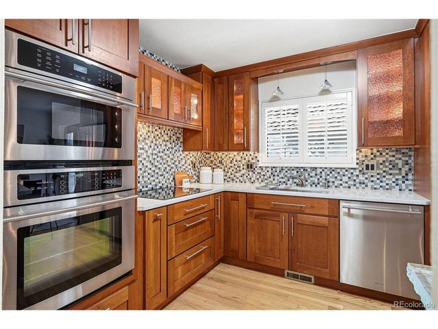 6803 E Briarwood Dr, Centennial, CO 80112