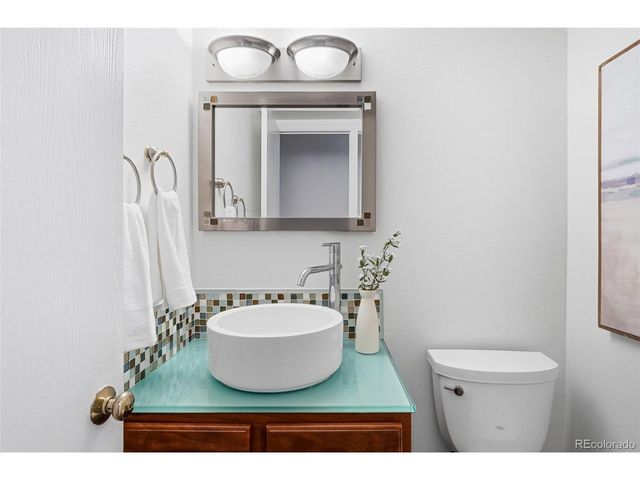 6803 E Briarwood Dr, Centennial, CO 80112