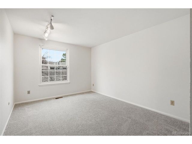 6803 E Briarwood Dr, Centennial, CO 80112