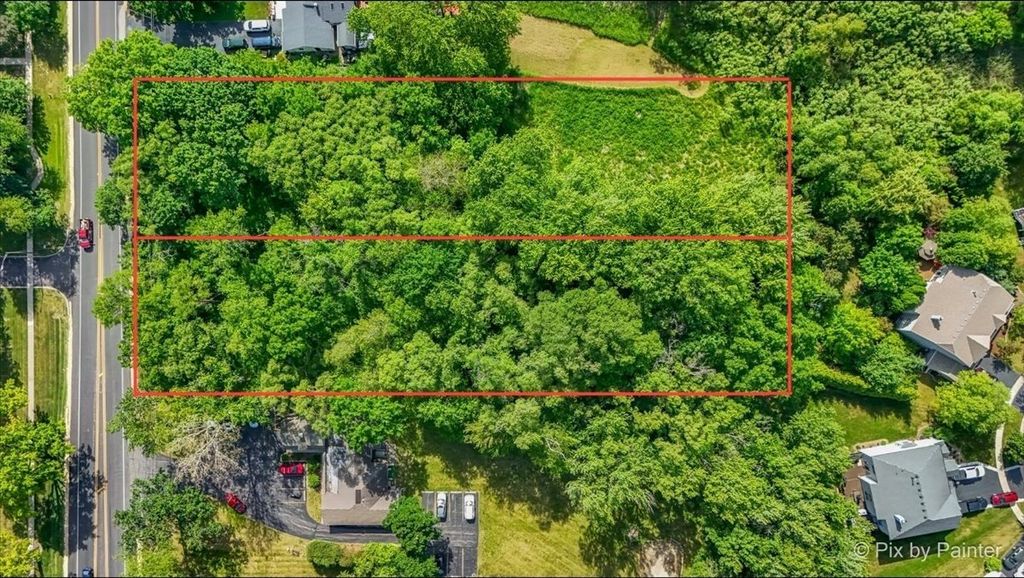 454 W Terra Cotta Avenue, Crystal Lake, IL 60014