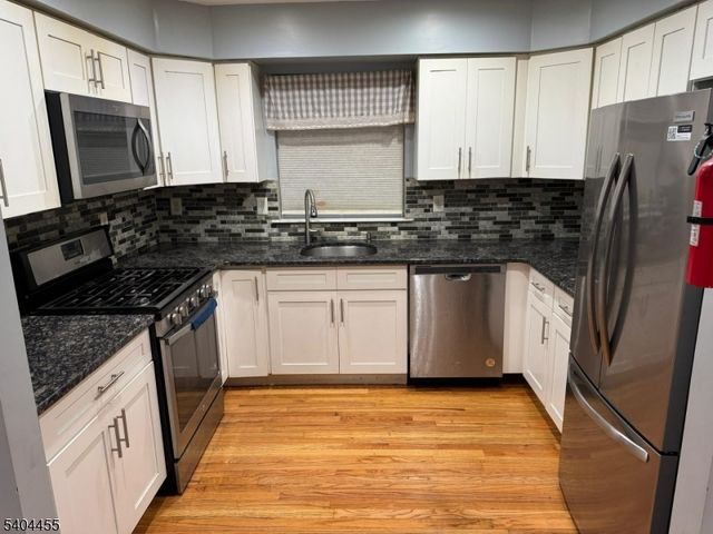 323 Bond St, Elizabeth City, NJ 07206