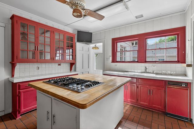 815 Charlotte Drive, Longview, TX 75601