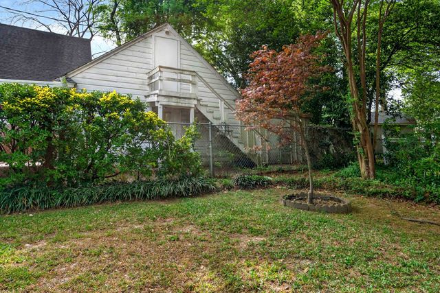 815 Charlotte Drive, Longview, TX 75601