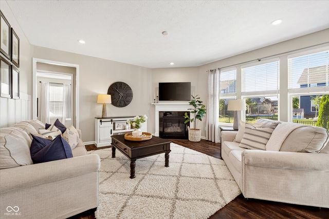 13304 Talbott Drive, Fishers, IN 46037