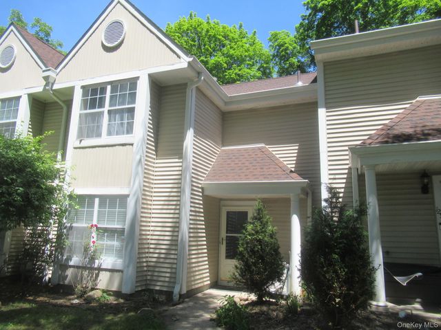 127 Creekside Circle, Spring Valley, NY 10977