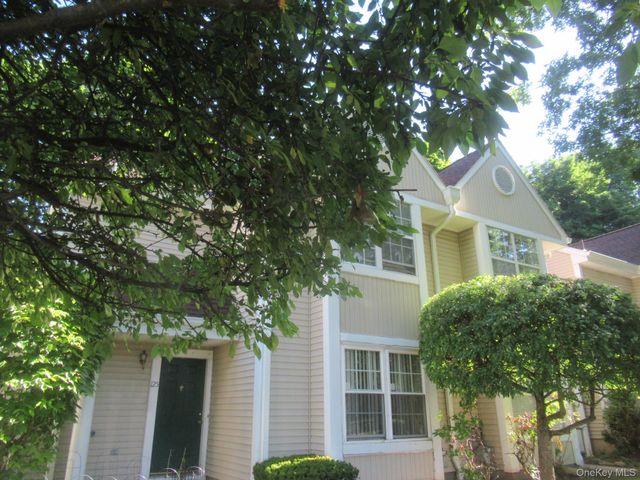 127 Creekside Circle, Spring Valley, NY 10977