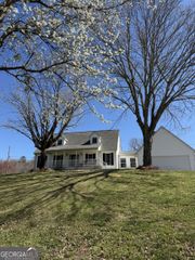 69 Stringer Cochran Road, Murrayville, GA 30564