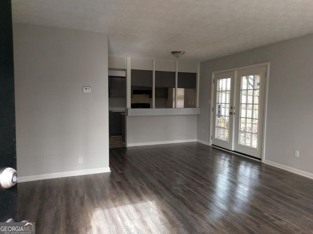 2566 Stratford Lane, Morrow, GA 30260