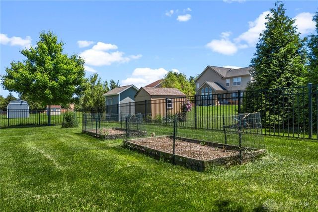 9330 Remington Hill Road, Springboro, OH 45458