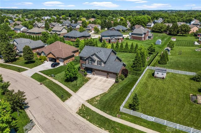 9330 Remington Hill Road, Springboro, OH 45458