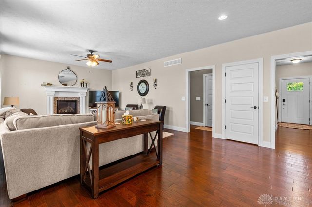 9330 Remington Hill Road, Springboro, OH 45458