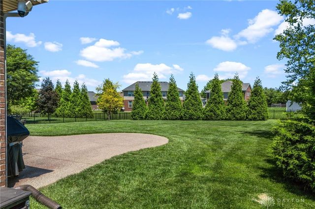 9330 Remington Hill Road, Springboro, OH 45458