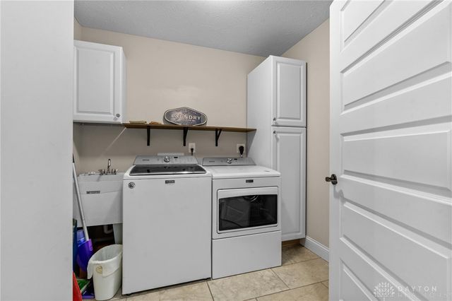 9330 Remington Hill Road, Springboro, OH 45458