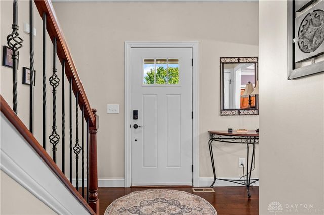 9330 Remington Hill Road, Springboro, OH 45458