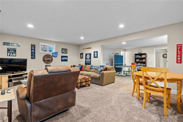 9330 Remington Hill Road, Springboro, OH 45458