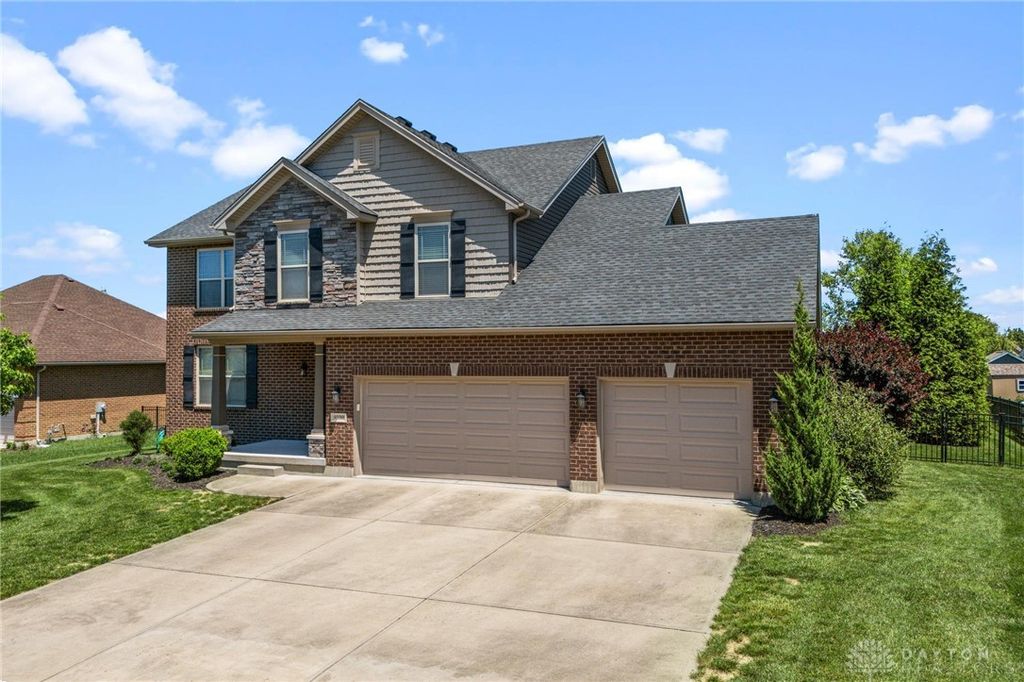 9330 Remington Hill Road, Springboro, OH 45458
