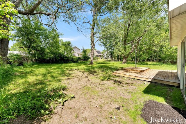 140 N 5th Street NE, Cedar Springs, MI 49319