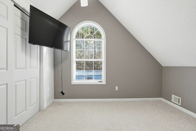 282 Possum Point Drive, Eatonton, GA 31024