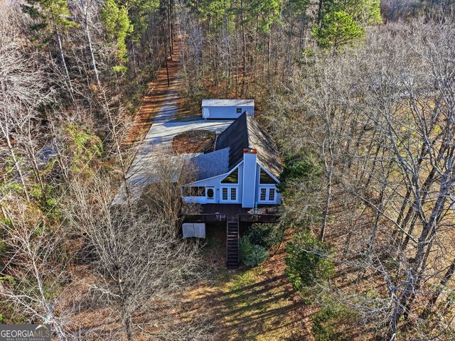 282 Possum Point Drive, Eatonton, GA 31024
