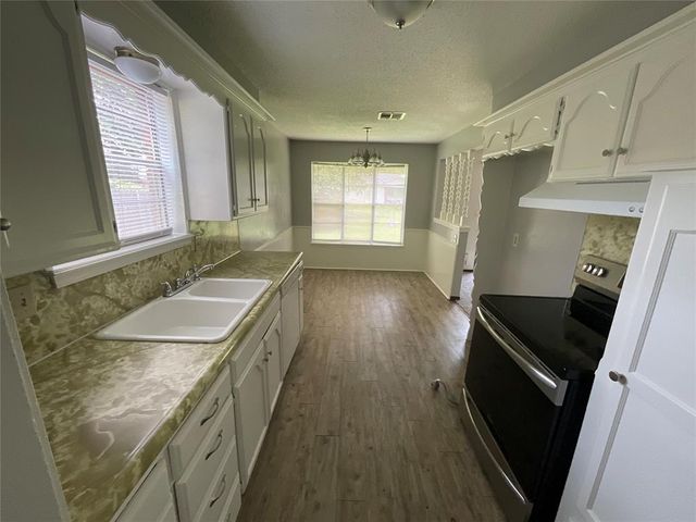 4729 SE 41st Street, Oklahoma City, OK 73115