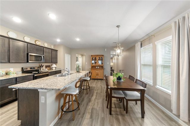 26431 Pin Oak Drive, Hempstead, TX 77445