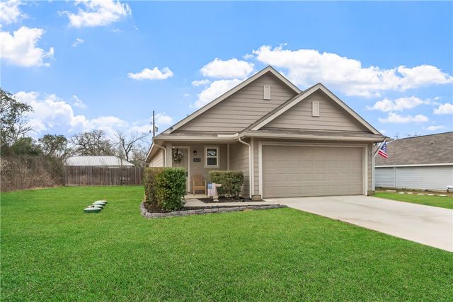 26431 Pin Oak Drive, Hempstead, TX 77445