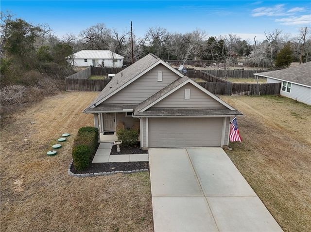 26431 Pin Oak Drive, Hempstead, TX 77445
