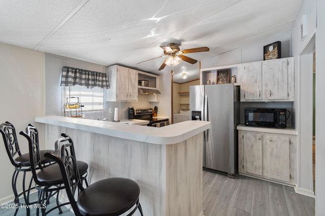 3216 Woodlawn Avenue SW, Supply, NC 28462