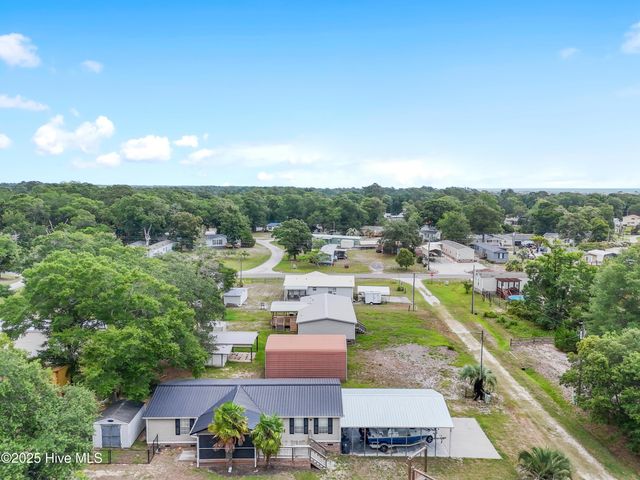 3216 Woodlawn Avenue SW, Supply, NC 28462