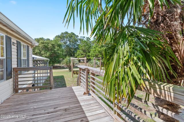 3216 Woodlawn Avenue SW, Supply, NC 28462