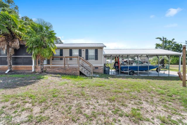 3216 Woodlawn Avenue SW, Supply, NC 28462