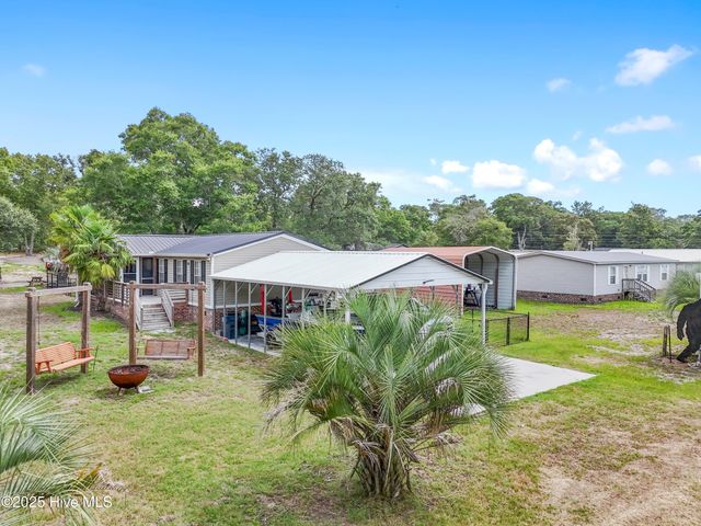 3216 Woodlawn Avenue SW, Supply, NC 28462