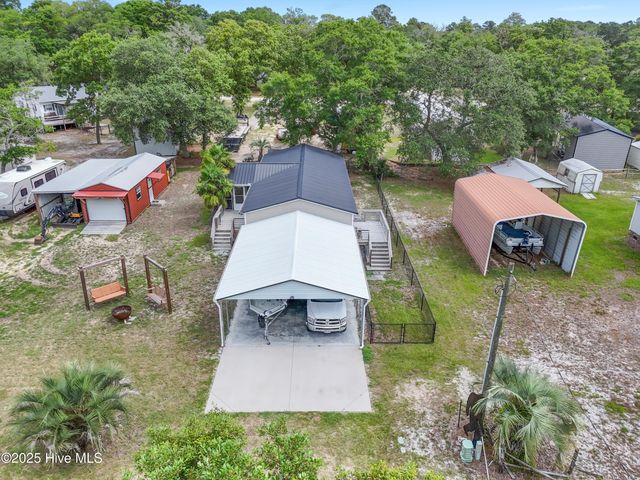 3216 Woodlawn Avenue SW, Supply, NC 28462