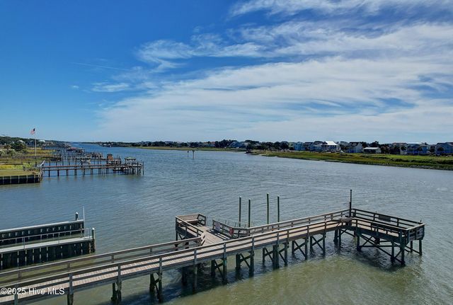 3216 Woodlawn Avenue SW, Supply, NC 28462