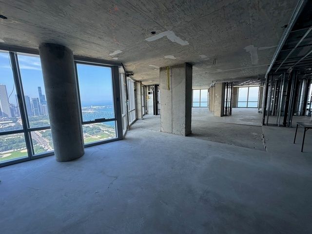 1211 S Prairie Avenue 5400, Chicago, IL 60605