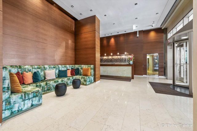 1211 S Prairie Avenue 5400, Chicago, IL 60605