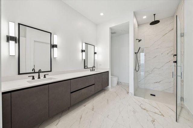 1711 Allen Parkway 1702, Houston, TX 77019