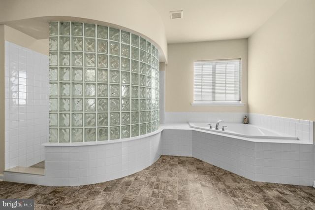 41377 DOCTORS CROSSING RD, Leonardtown, MD 20650