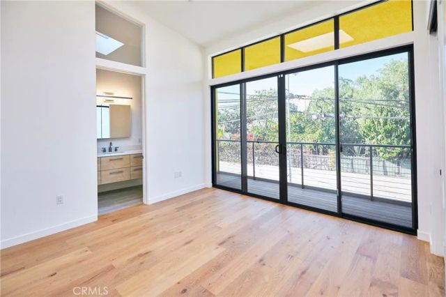 929 E 68th Street C, Inglewood, CA 90302