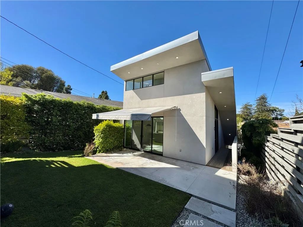 929 E 68th Street C, Inglewood, CA 90302