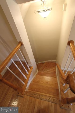 10502 JAMES WREN WAY, Fairfax, VA 22030