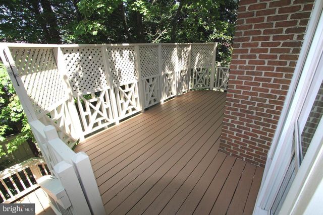 10502 JAMES WREN WAY, Fairfax, VA 22030