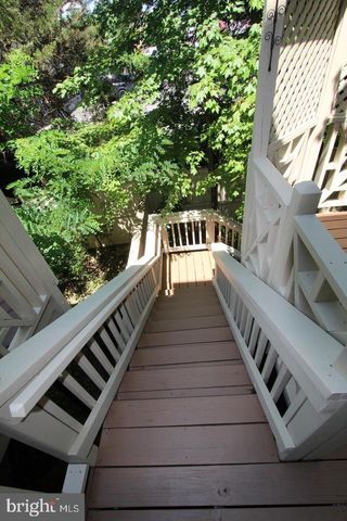 10502 JAMES WREN WAY, Fairfax, VA 22030