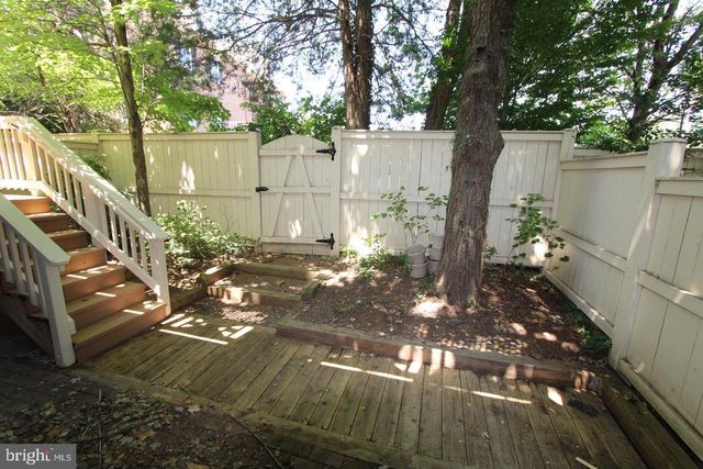 10502 JAMES WREN WAY, Fairfax, VA 22030