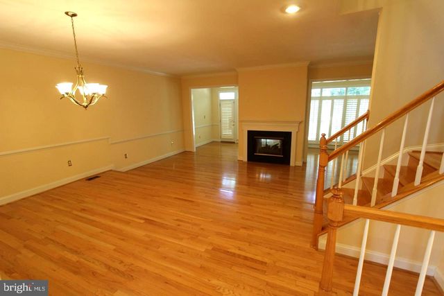 10502 JAMES WREN WAY, Fairfax, VA 22030