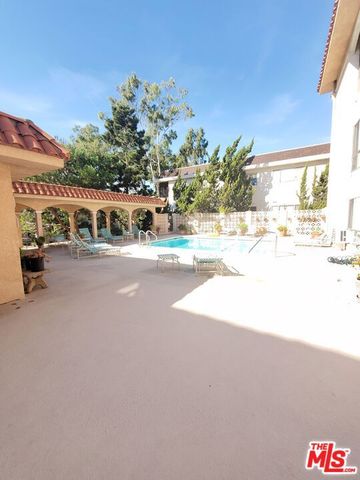 6199 Canterbury Drive 202, Culver City, CA 90230