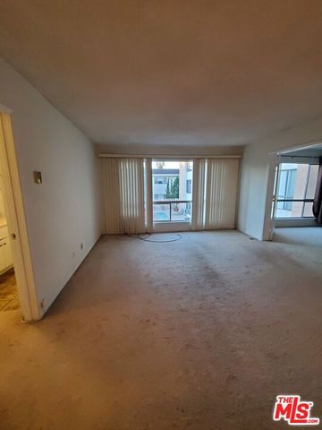 6199 Canterbury Drive 202, Culver City, CA 90230