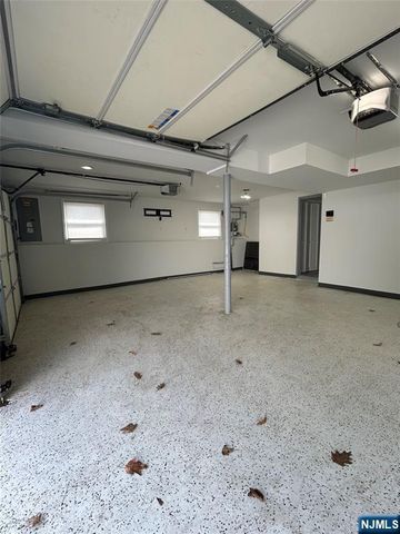 171 Truman Terrace, Paramus, NJ 07652